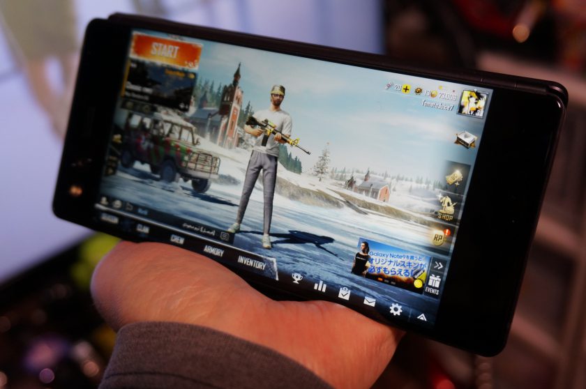 AXON MでPUBG Mobile(モバイル)を1画面で普通にプレイしたところ