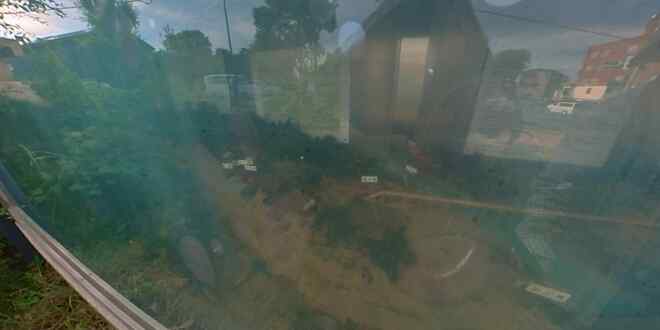 志木市役所前の展示