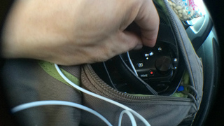 トルファン観光@NEX-5Tの電源部分と録画ボタンが壊れかける