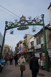 東武東上線下赤塚駅前の商店街