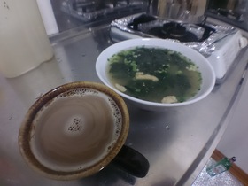 Xperia feat HATSUNE MIKU SO-04Eとワイドレンズでコーヒーとみそ汁をテスト撮影