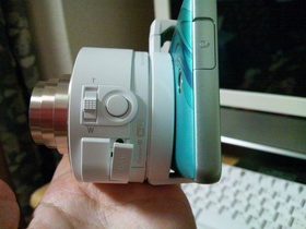 Xperia feat HATSUNE MIKU SO-04EとDSC-QX10を接続