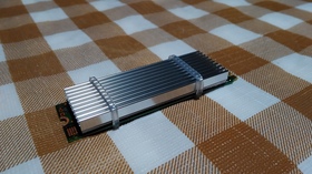 M.2 SSDにヒートシンクを装着