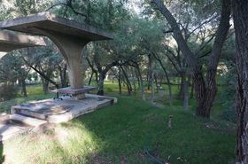 烏魯木斉南駅（ウルムチ駅）傍の閉鎖されている公園