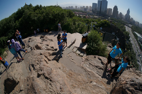 烏魯木斉（ウルムチ）の紅山公園、紅山塔からの眺め