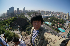 烏魯木斉（ウルムチ）のランドマーク的存在、紅山公園でタイムラプス撮影！