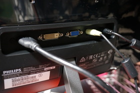 PHILIPS（フィリップス）の226E7EDAB/11、21.5型液晶ディスプレイ