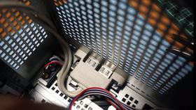 Desk Mini 110/B/BBに変換名人のUSB2.0PCIブラケット、ポートを増設